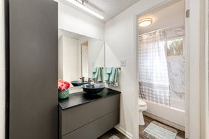 Primary Full Bathroom