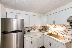 Beautiful Cabinetry & Appliances