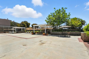 029_8828 Pershing Dr 138