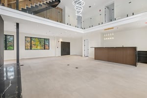 Greendale Ave-L2410-008.jpg