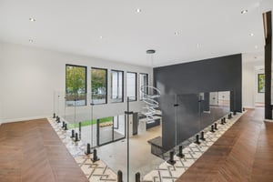 Greendale Ave-L2410-027.jpg