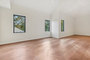 Greendale Ave-L2410-028.jpg