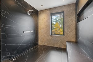 Greendale Ave-L2410-034.jpg