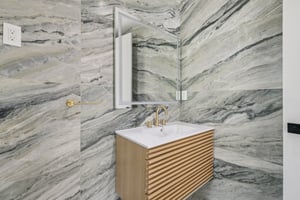 Greendale Ave-L2410-042.jpg