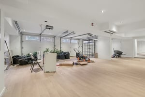 Greendale Ave-L2410-060.jpg