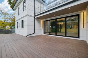 Greendale Ave-L2410-067.jpg