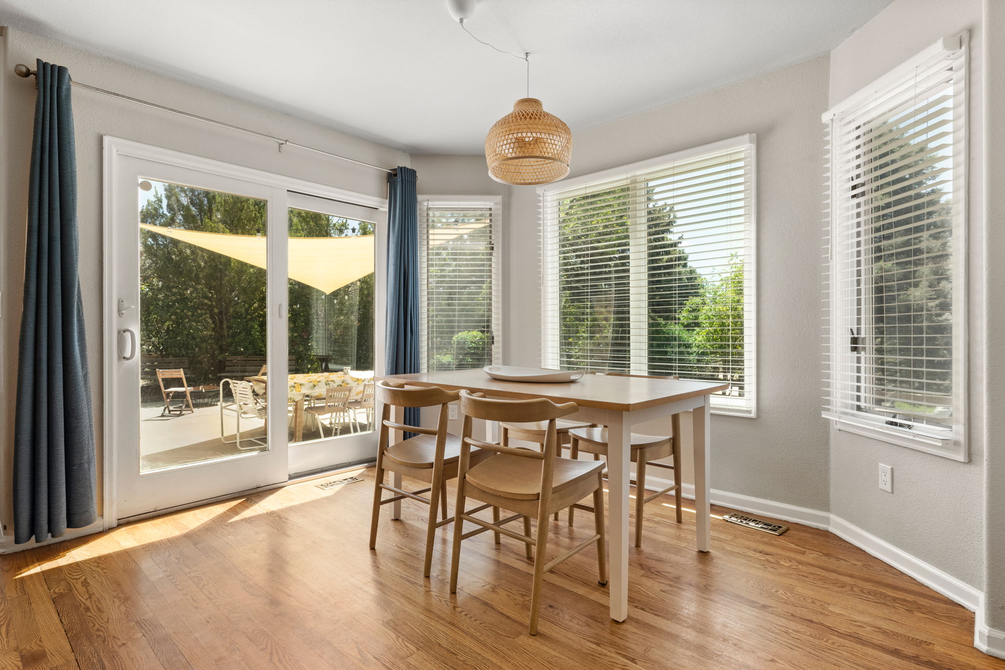 Kitchen Nook 1