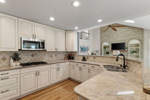 Kitchen 1