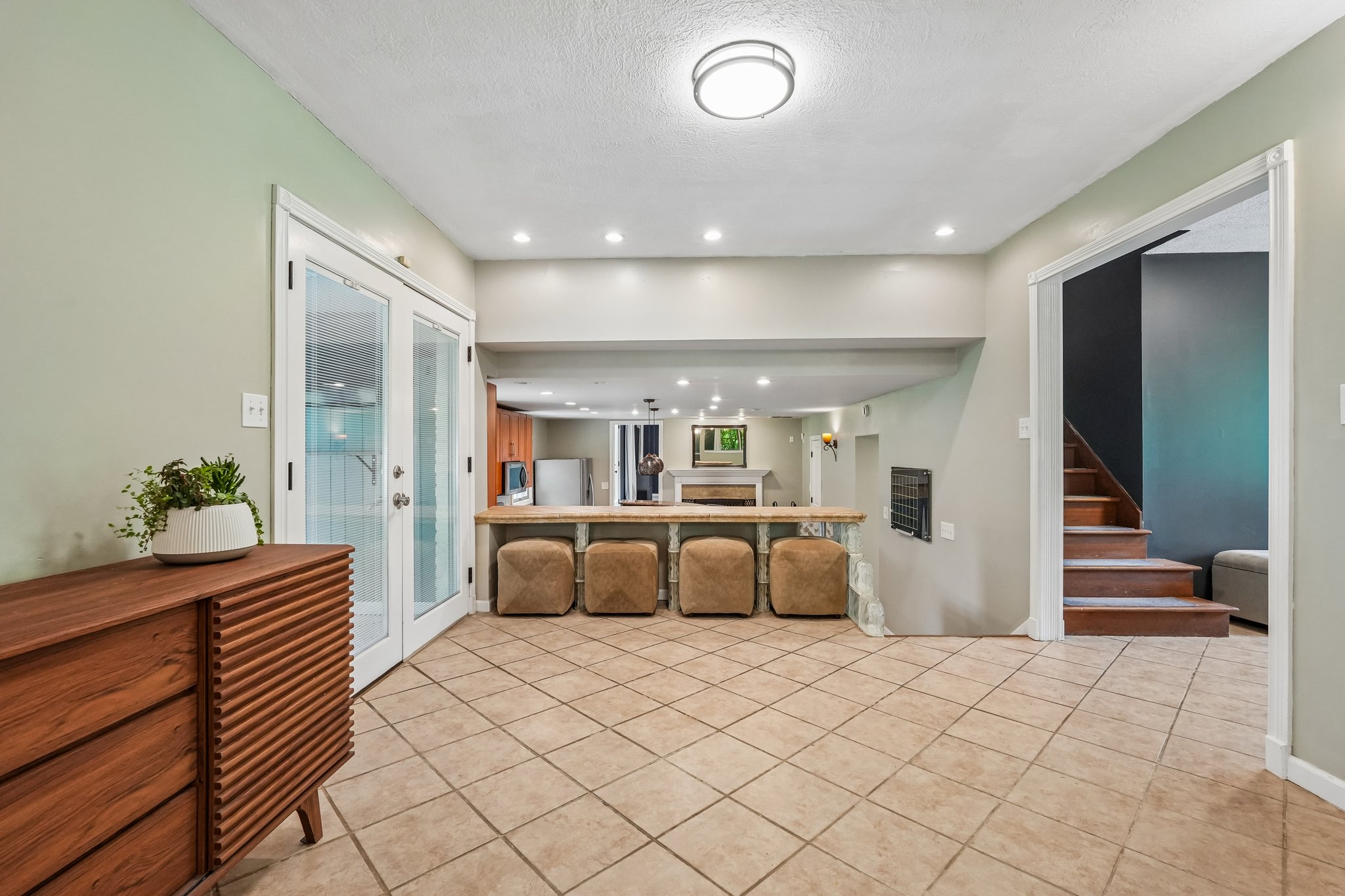 Briarclift Rd-S3004-029.jpg