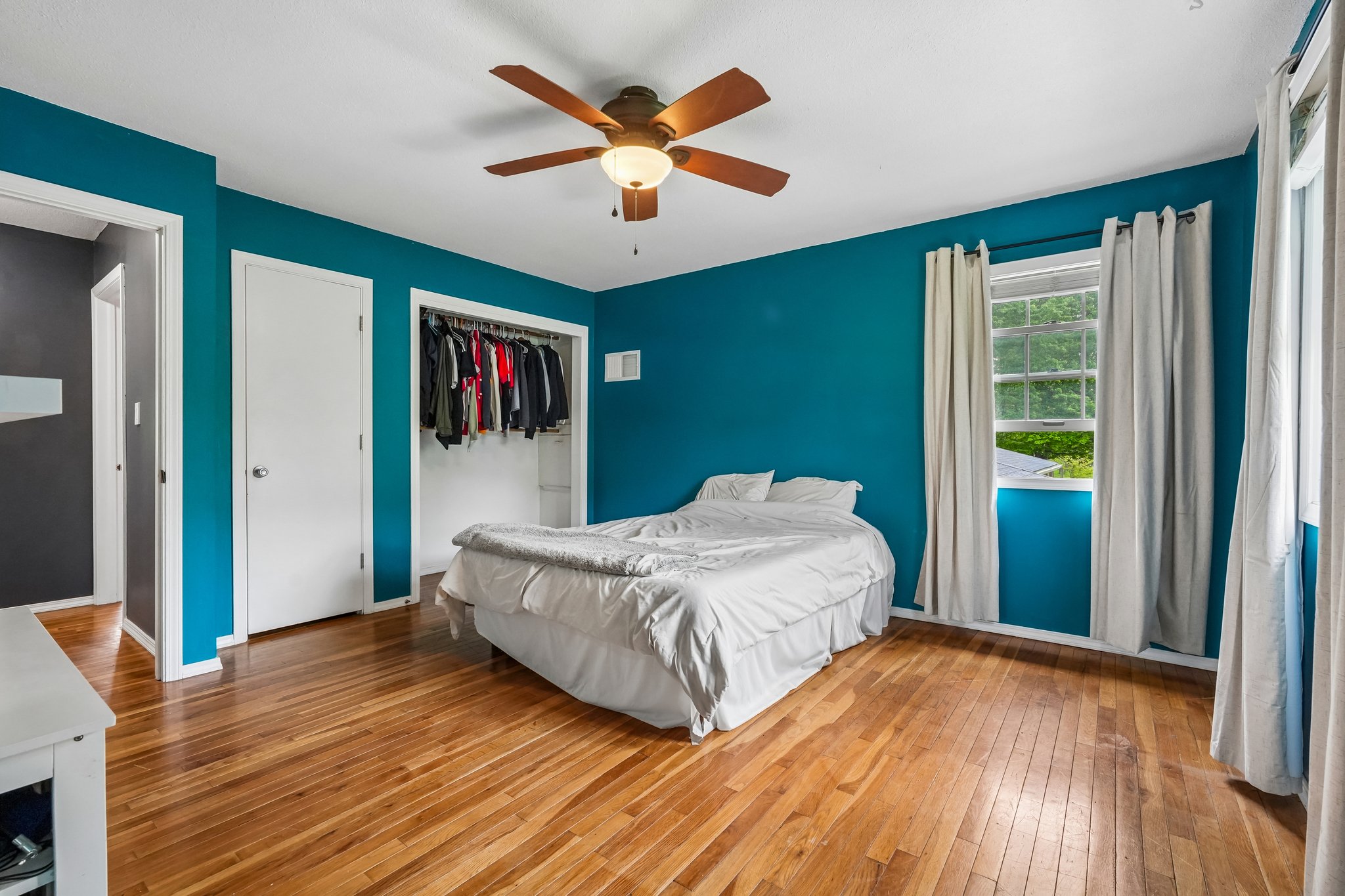 Briarclift Rd-S3004-038.jpg