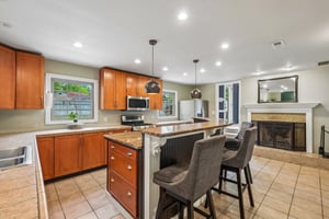 Briarclift Rd-S3004-015.jpg