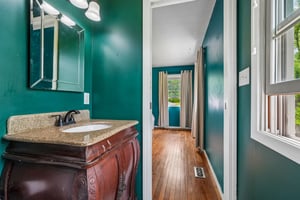 Briarclift Rd-S3004-042.jpg