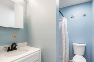  Photo 47