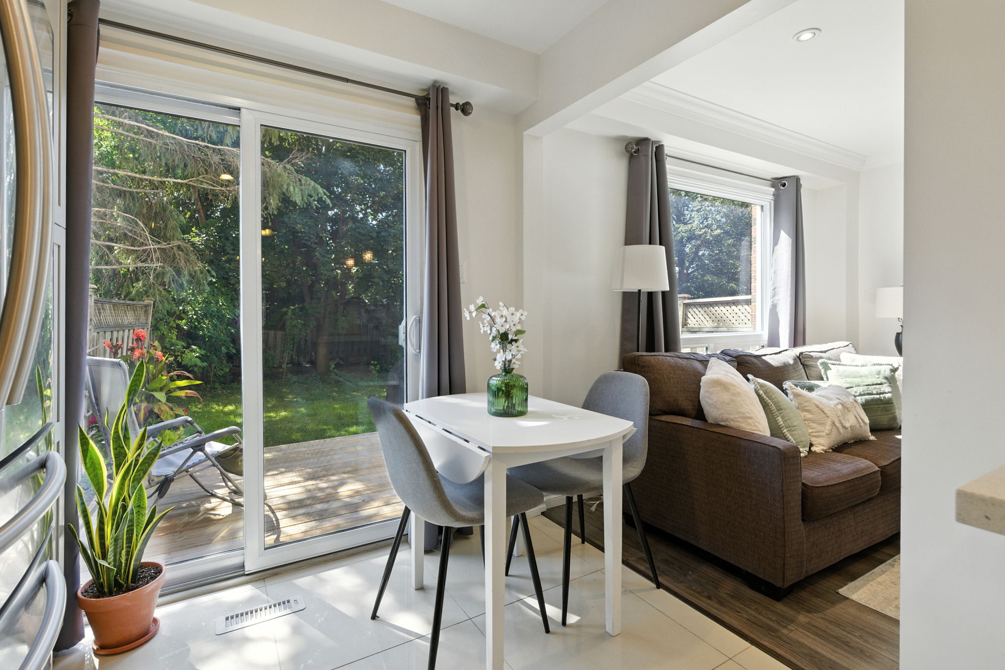 Newmarket property showcase — delivered property photograph 9