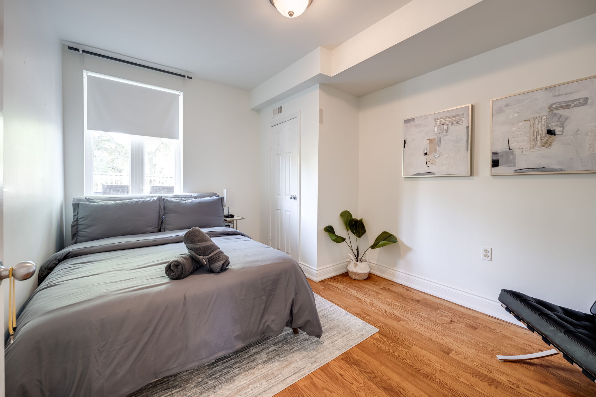 Toronto property showcase — delivered property photograph 10