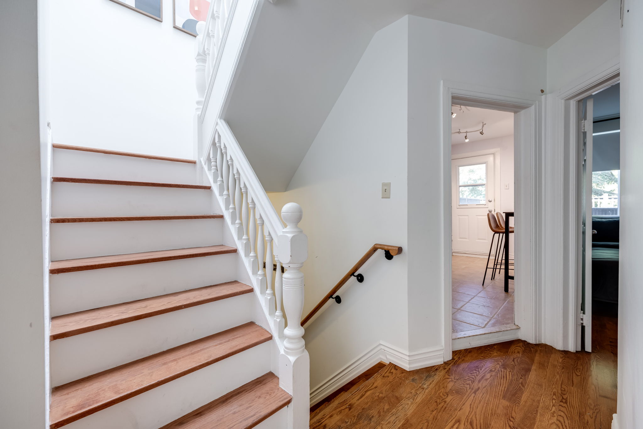 Toronto property showcase — delivered property photograph 8