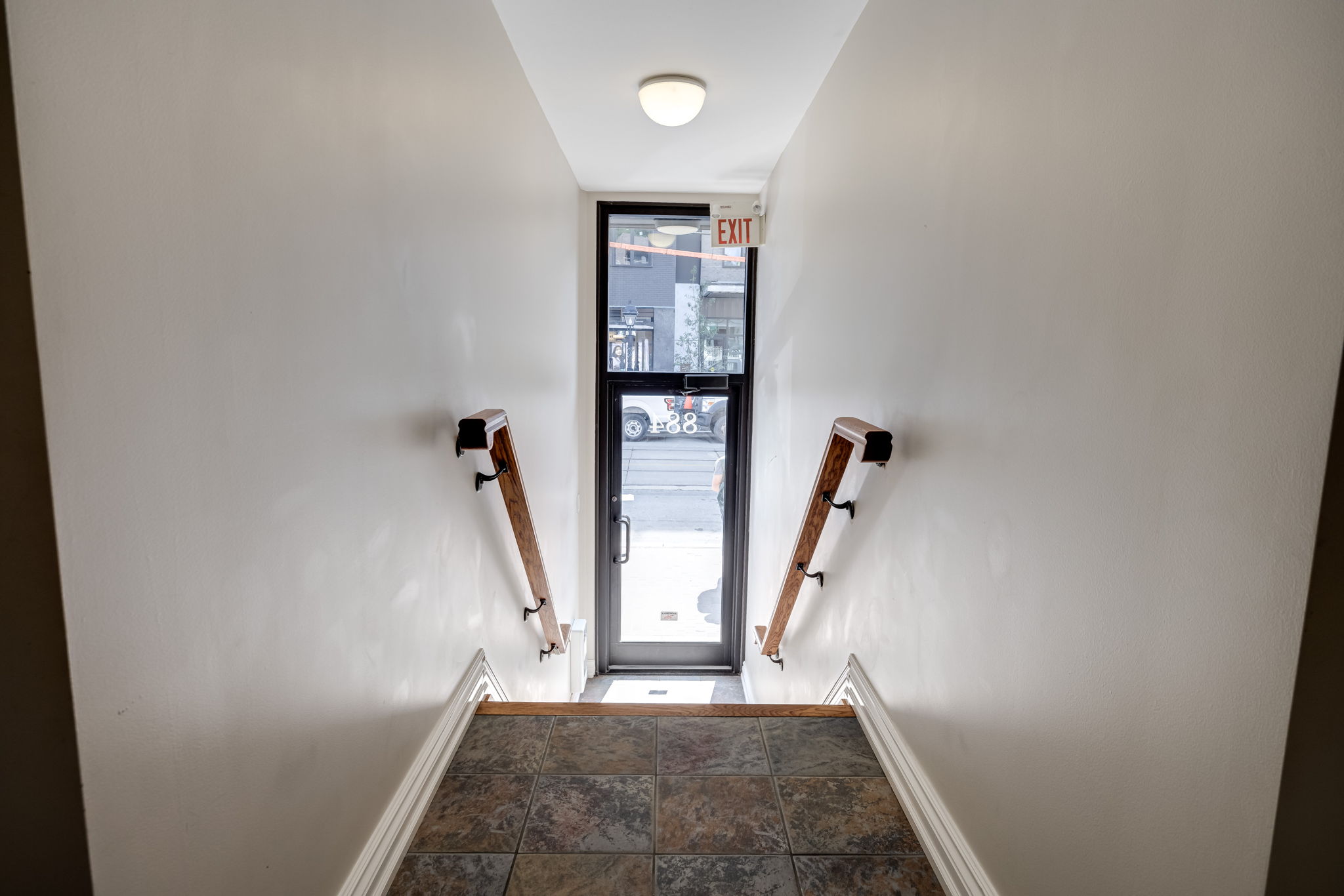 Toronto property showcase — delivered property photograph 3