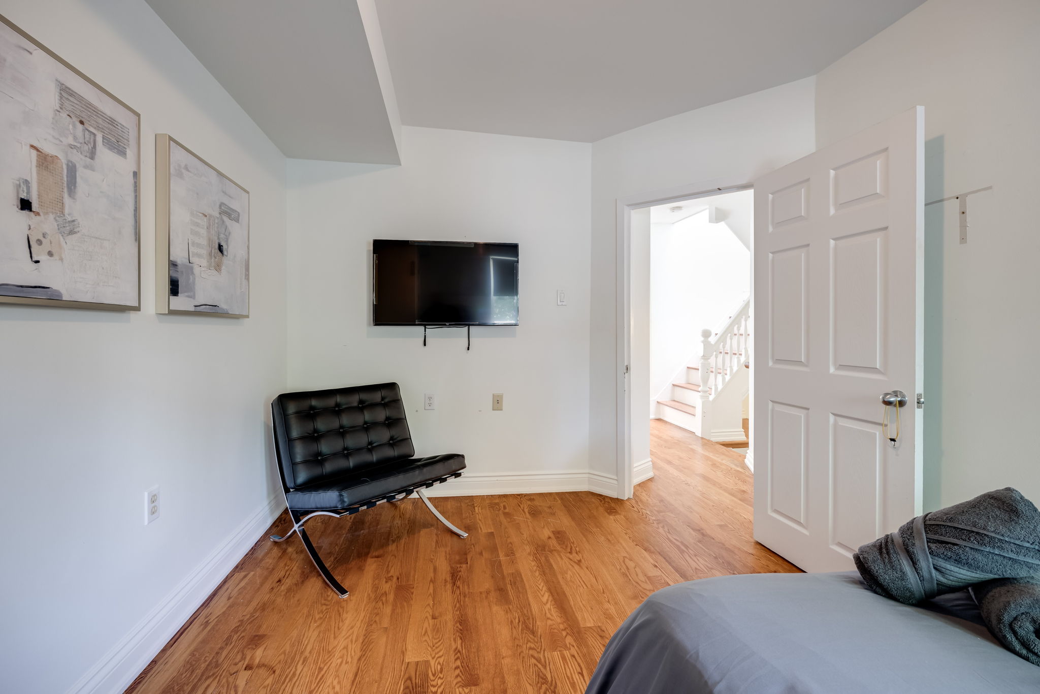 Toronto property showcase — delivered property photograph 11