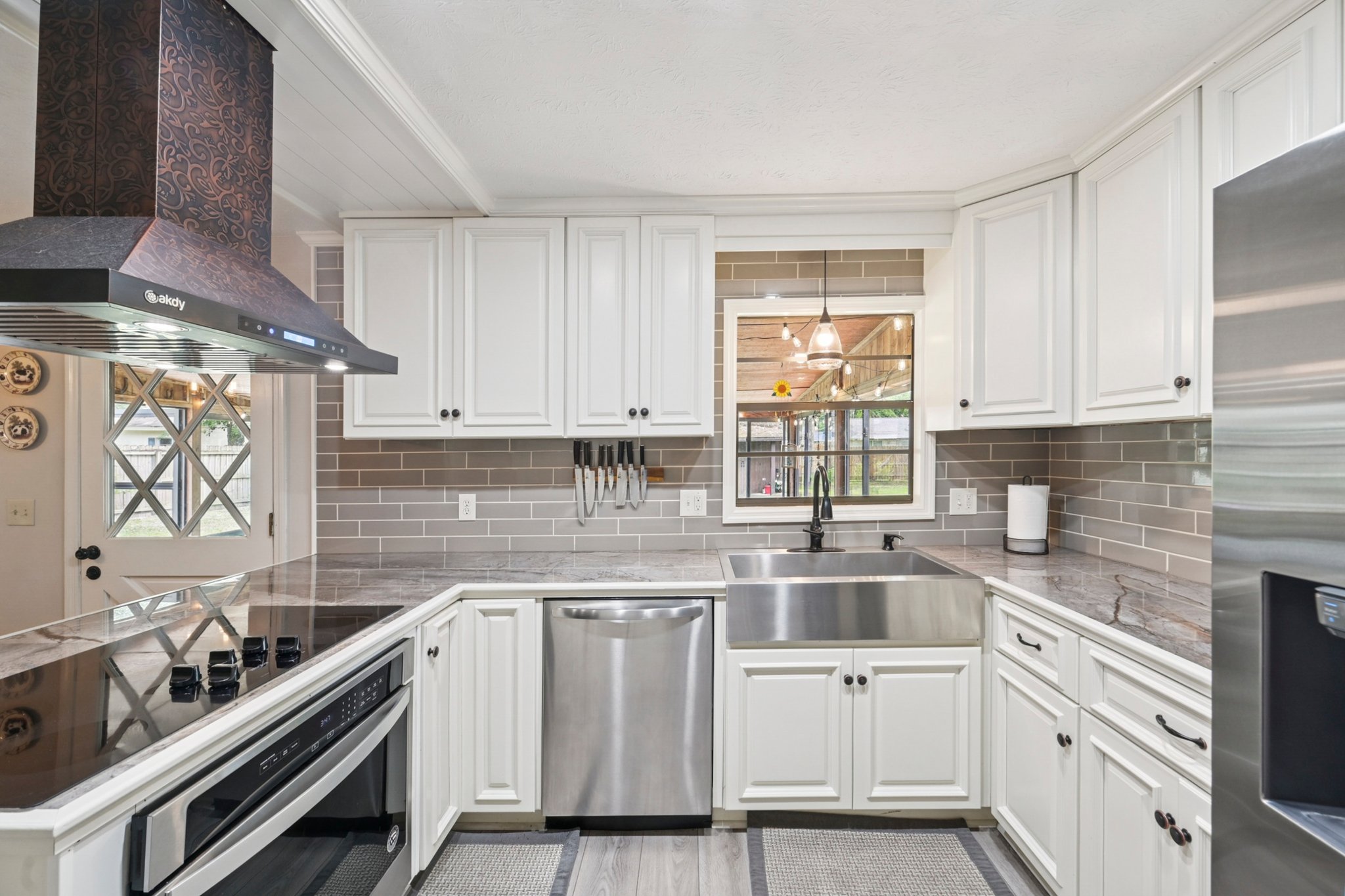 Live Oak Ln-0306-014.jpg