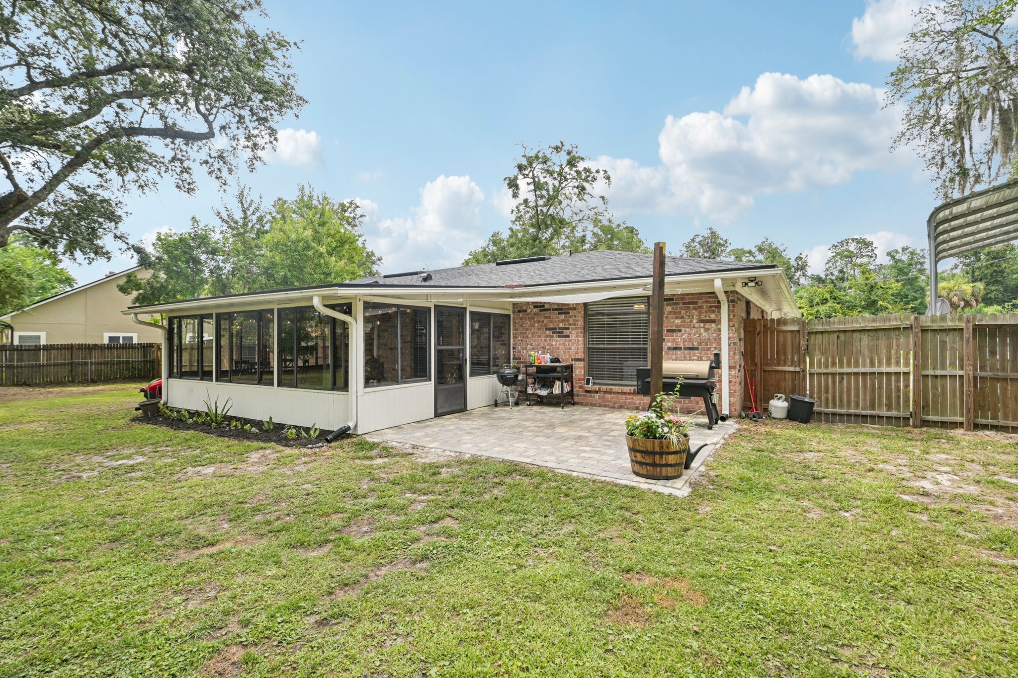 Live Oak Ln-0306-030.jpg