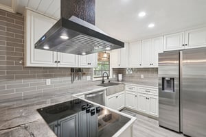 Live Oak Ln-0306-013.jpg