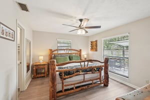 Live Oak Ln-0306-016.jpg