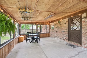 Live Oak Ln-0306-027.jpg