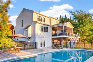 Mapleville 102