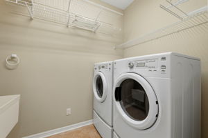  Photo 35