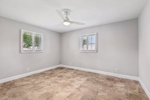 NW 10th Pl-S0207-028.jpg