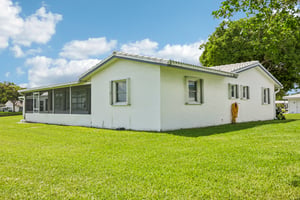 NW 10th Pl-S0207-043.jpg