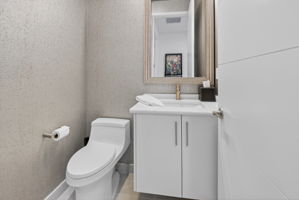  Photo 49