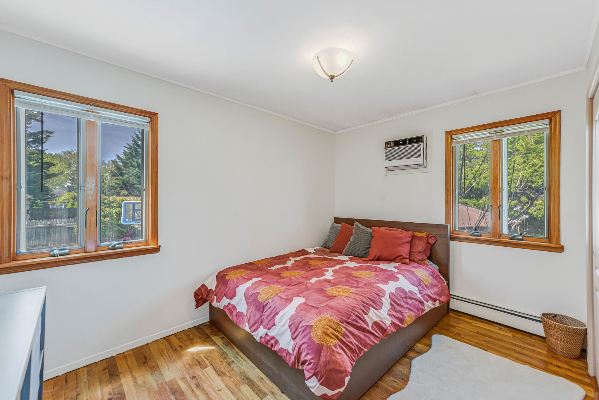 First floor bedroom #2
