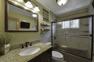 1st floor Full Bath