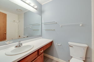  Photo 30