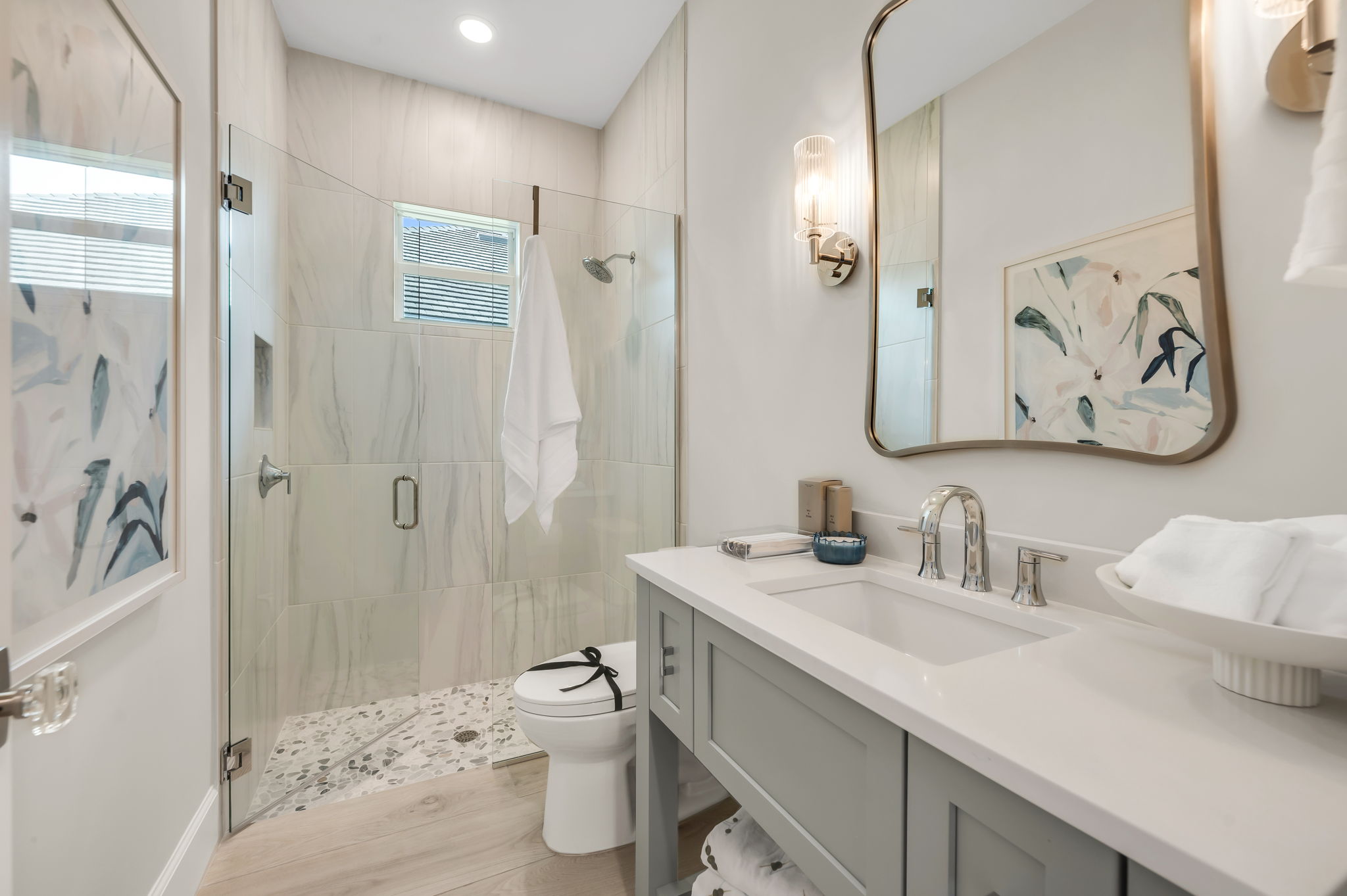 Guest Bath 3