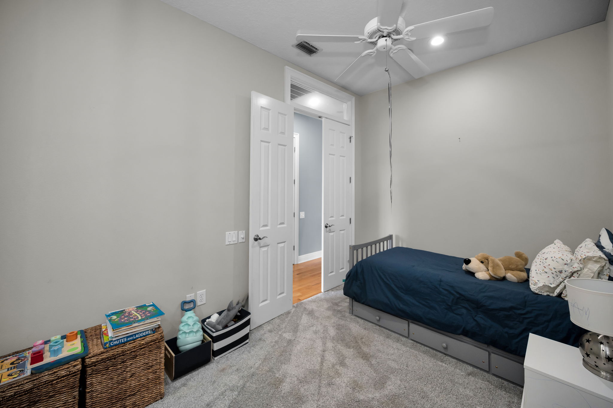 Upper Level Game Room1b