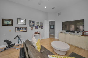 First Floor Bonus Room3