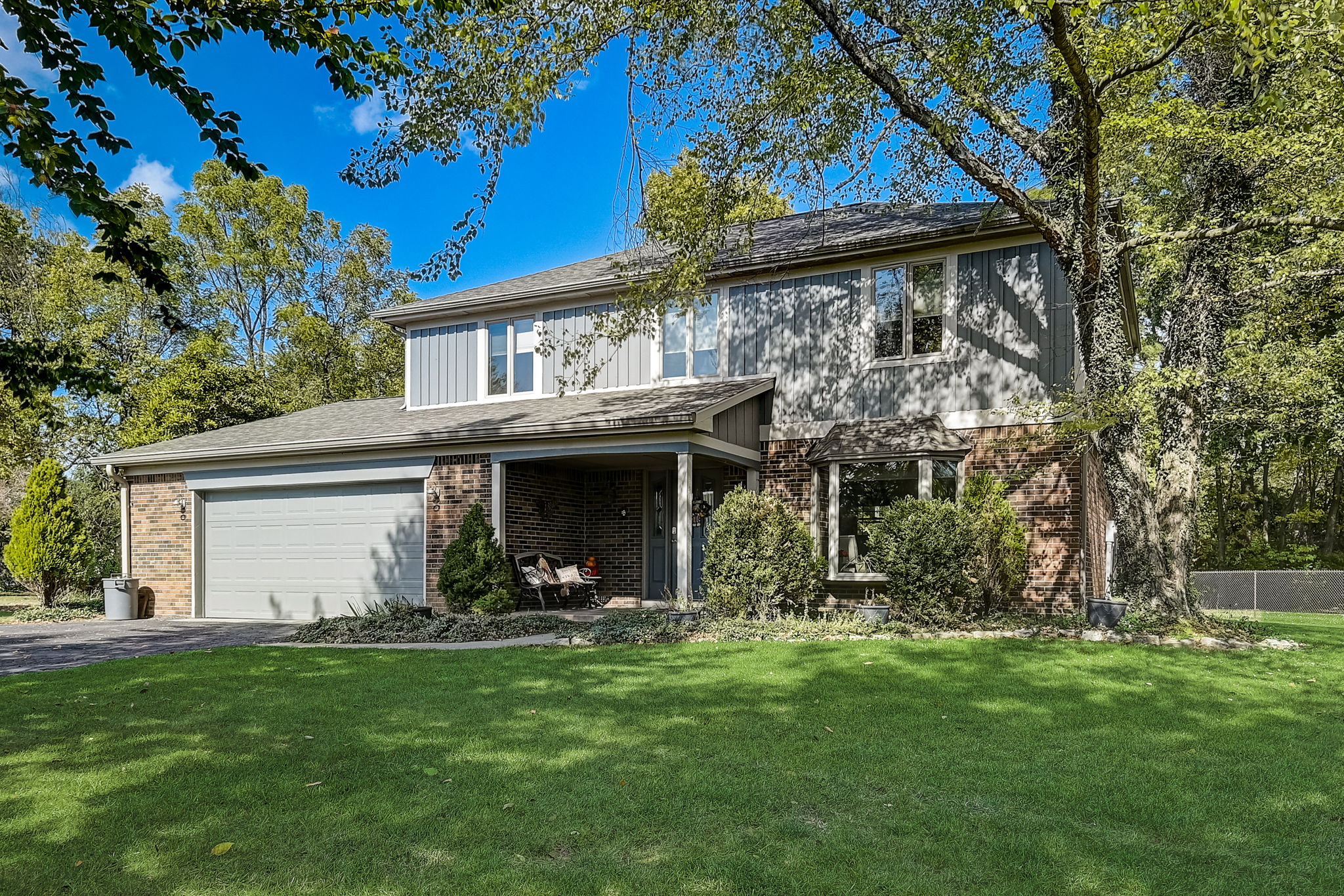 Lesley Ln-005