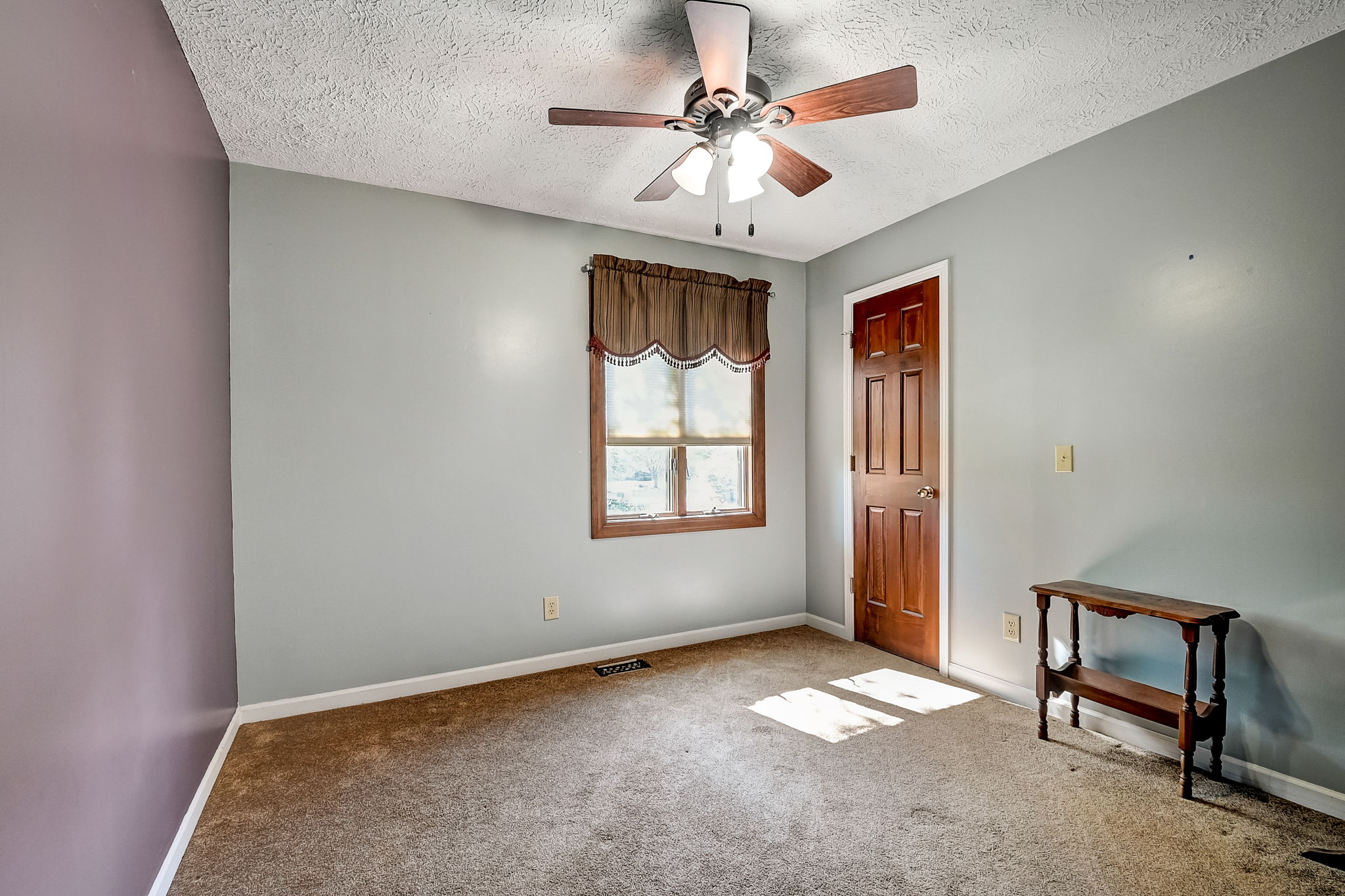 Lesley Ln-038