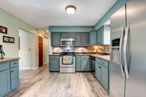 Lesley Ln-025