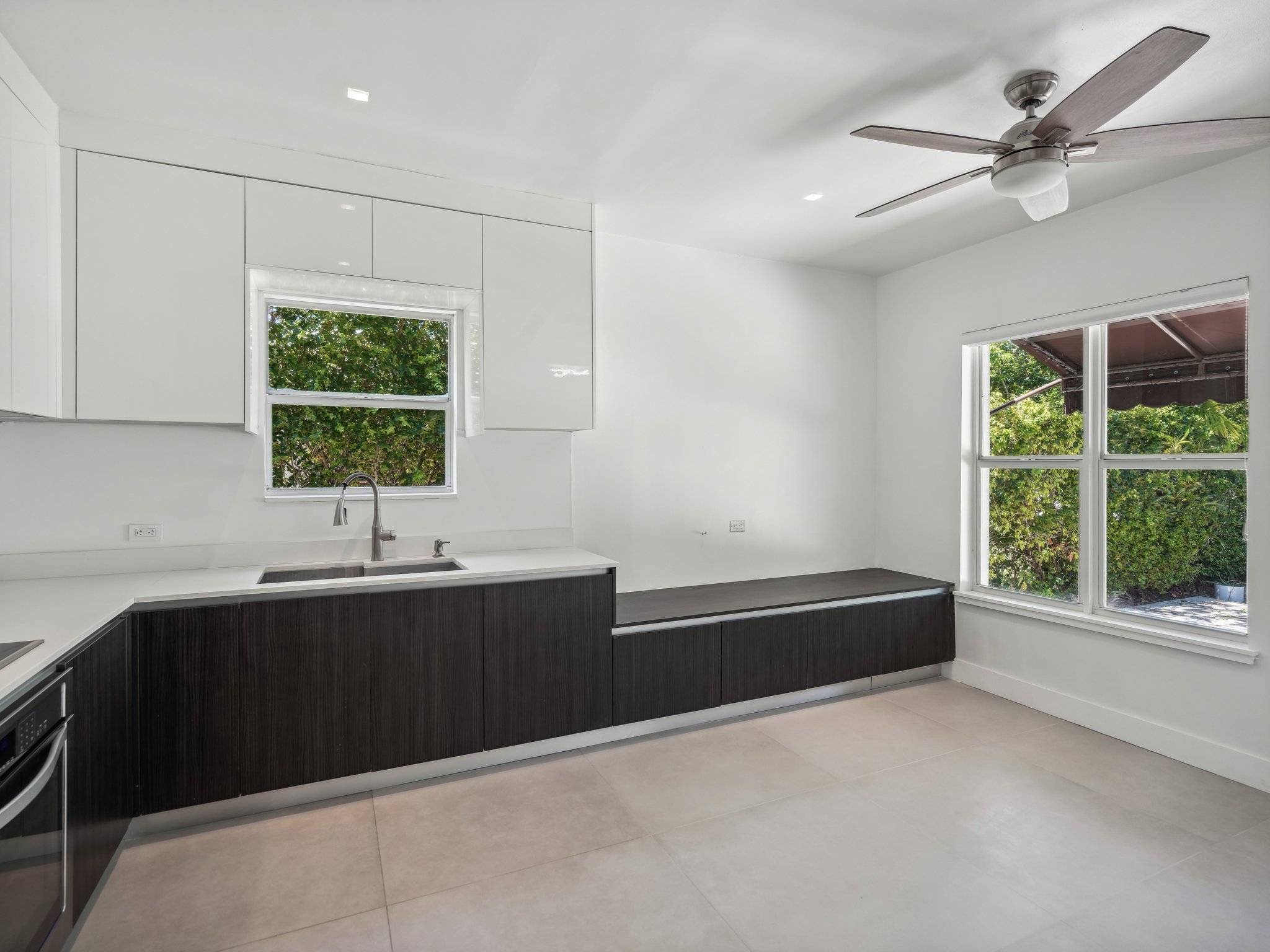 Abbott Ave-011.jpg