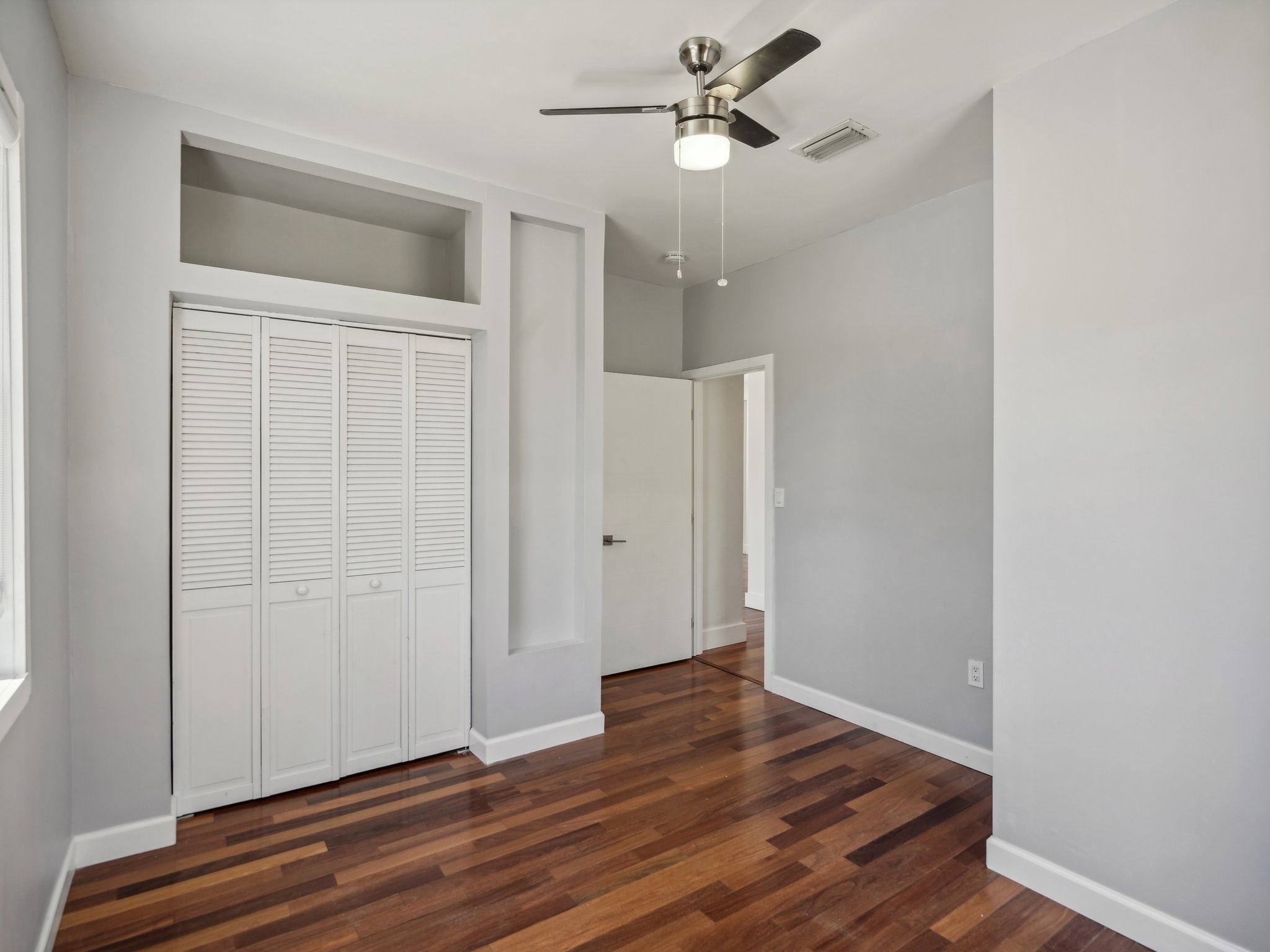 Abbott Ave-020.jpg