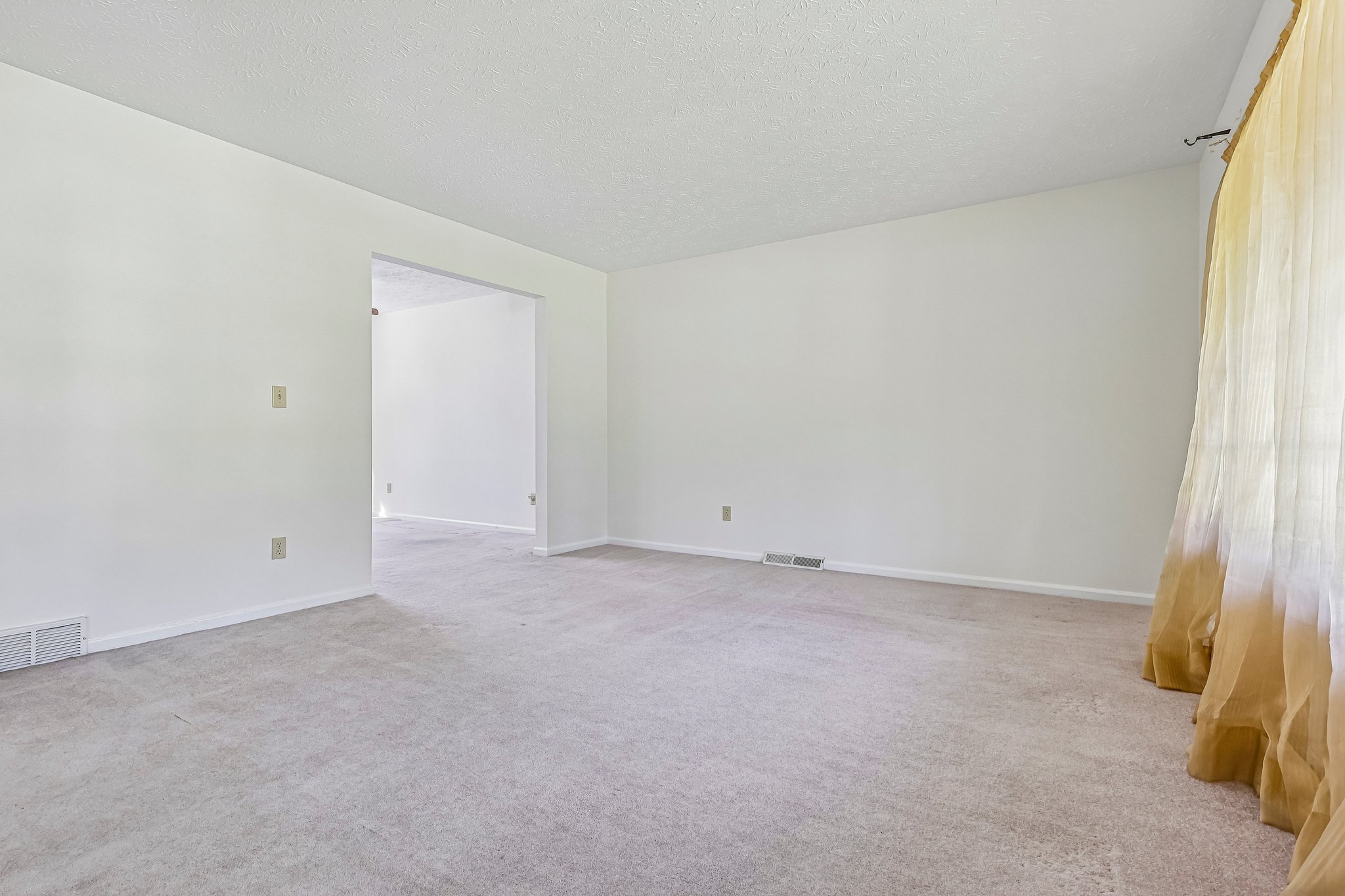 Harris Dr-S2909-019.jpg