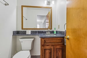 Harris Dr-S2909-026.jpg