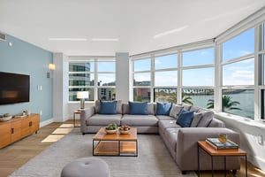 888 Boulevard of the Arts #605 -72 virtually staged.jpeg