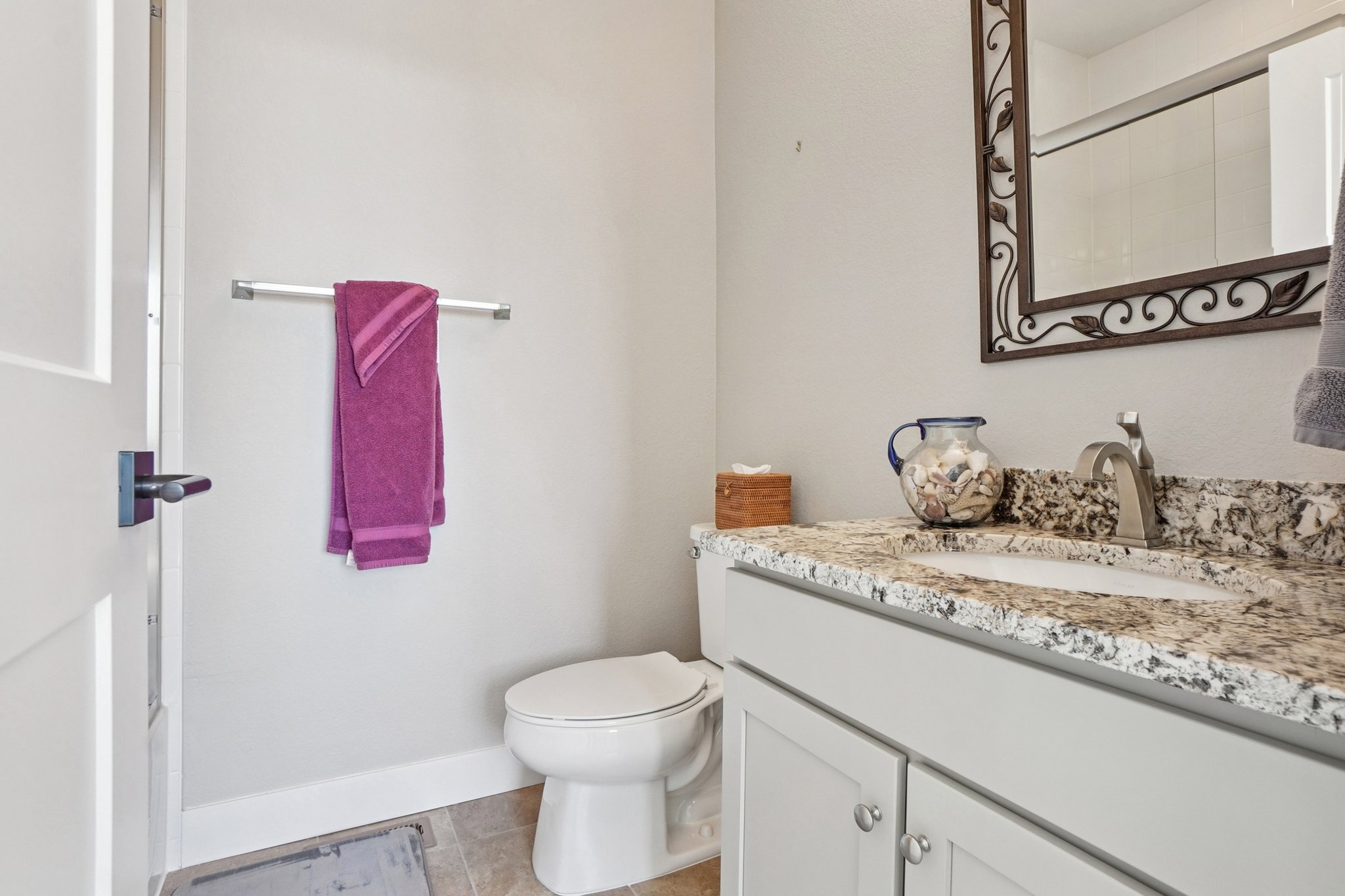 S Valentia St-S2103-032.jpg