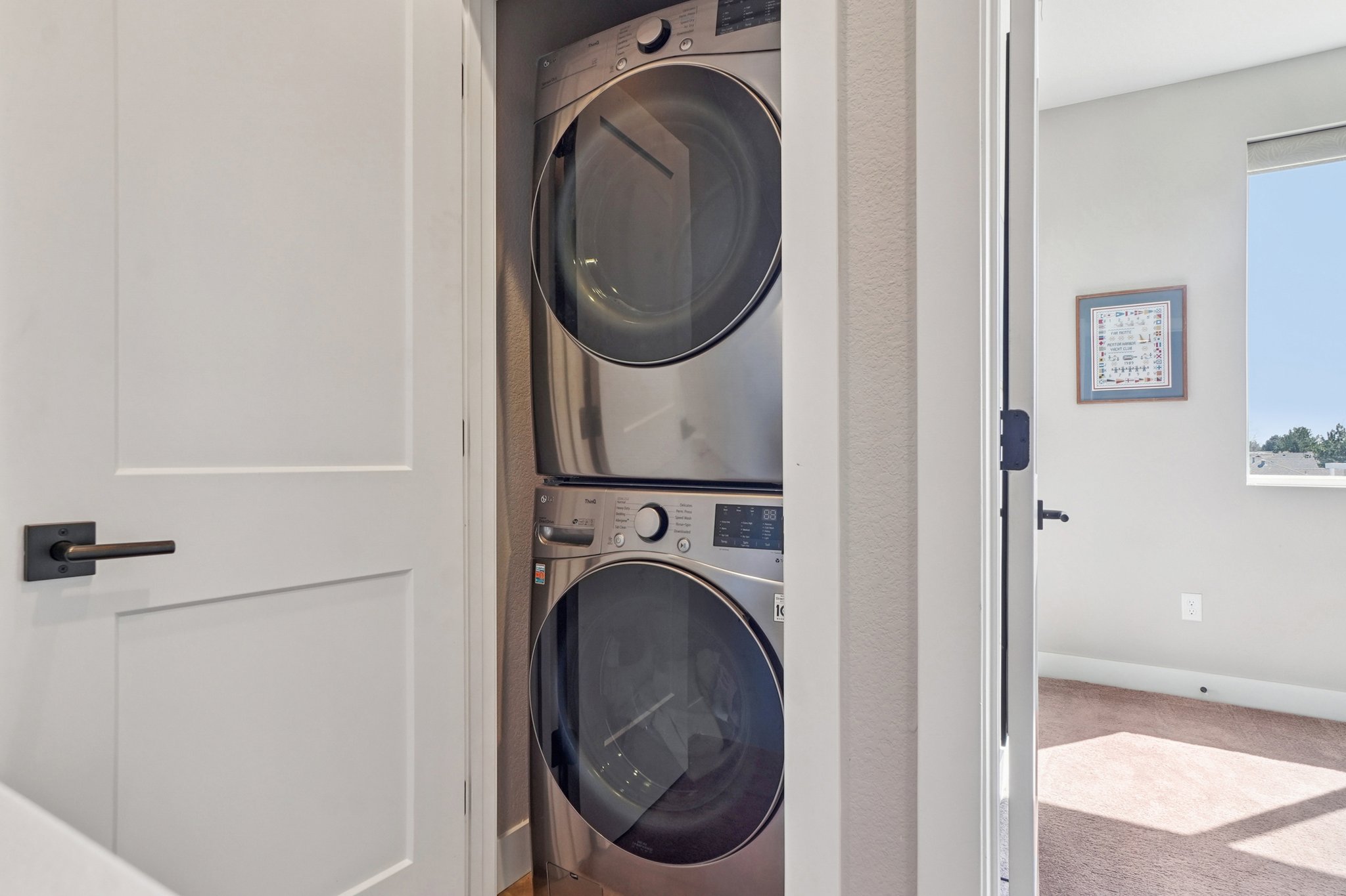 S Valentia St-S2103-036.jpg