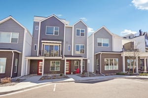 S Valentia St-S2103-004.jpg