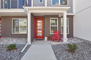 S Valentia St-S2103-007.jpg